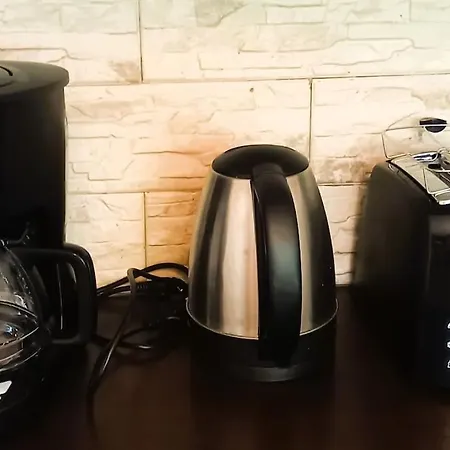 Avara Huoneisto, Lasitettu Parveke, Kaksi Weeceetae Апартаменты