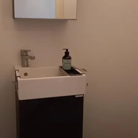 Avara Huoneisto, Lasitettu Parveke, Kaksi Weeceetae Apartment *