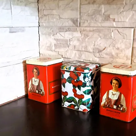 Apartment Avara Huoneisto, Lasitettu Parveke, Kaksi Weeceetae Kotka